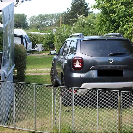 Hundecamping Fehmarn Wulfener Hals * Wulfen auf Fehmarn
